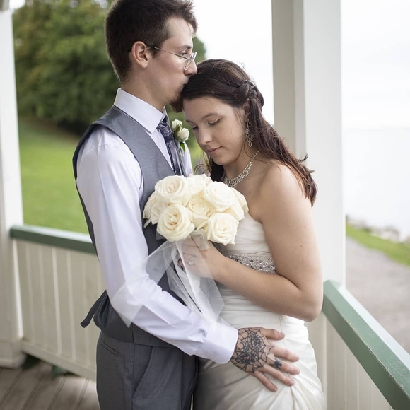 Meet your Posher, Michaela - Picture 1 of 1